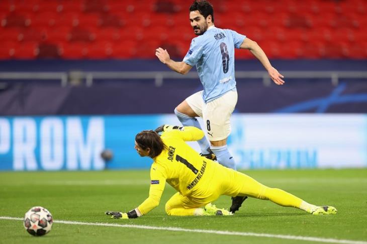 جوندوجان، مانشستر سيتي، السيتي، سومر